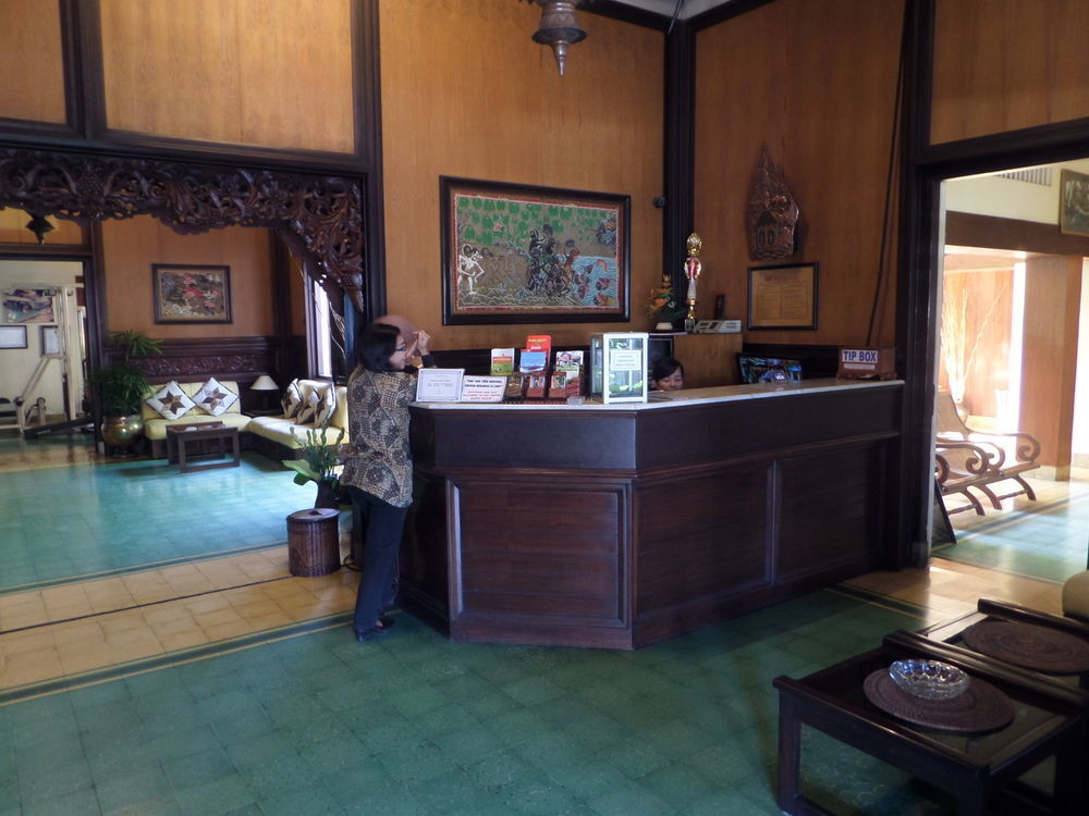 Duta Guest House Yogyakarta Esterno foto