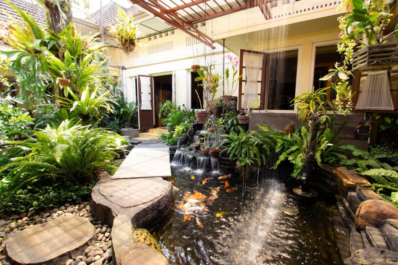 Duta Guest House Yogyakarta Esterno foto